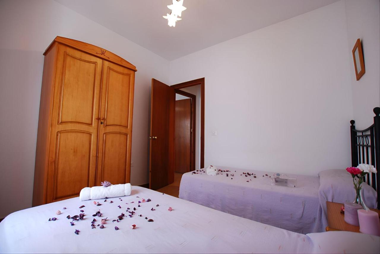 Apartamentos Garaje & Aire & Wifi & Solo Familias Y Parejas Conil De La Frontera Exterior foto